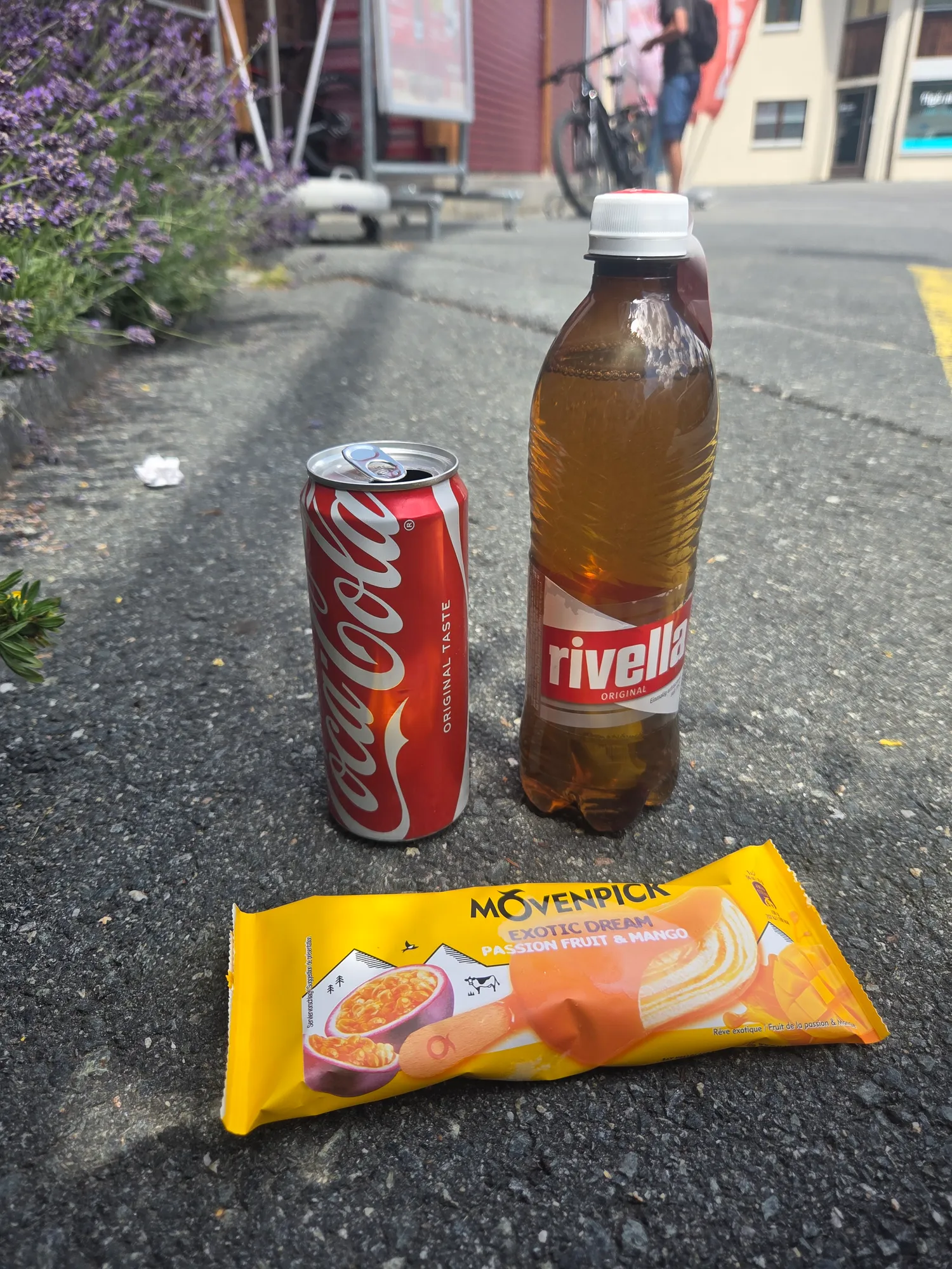 Rivella, Coca-Cola and a Mövenpick ice cream on the tarmac